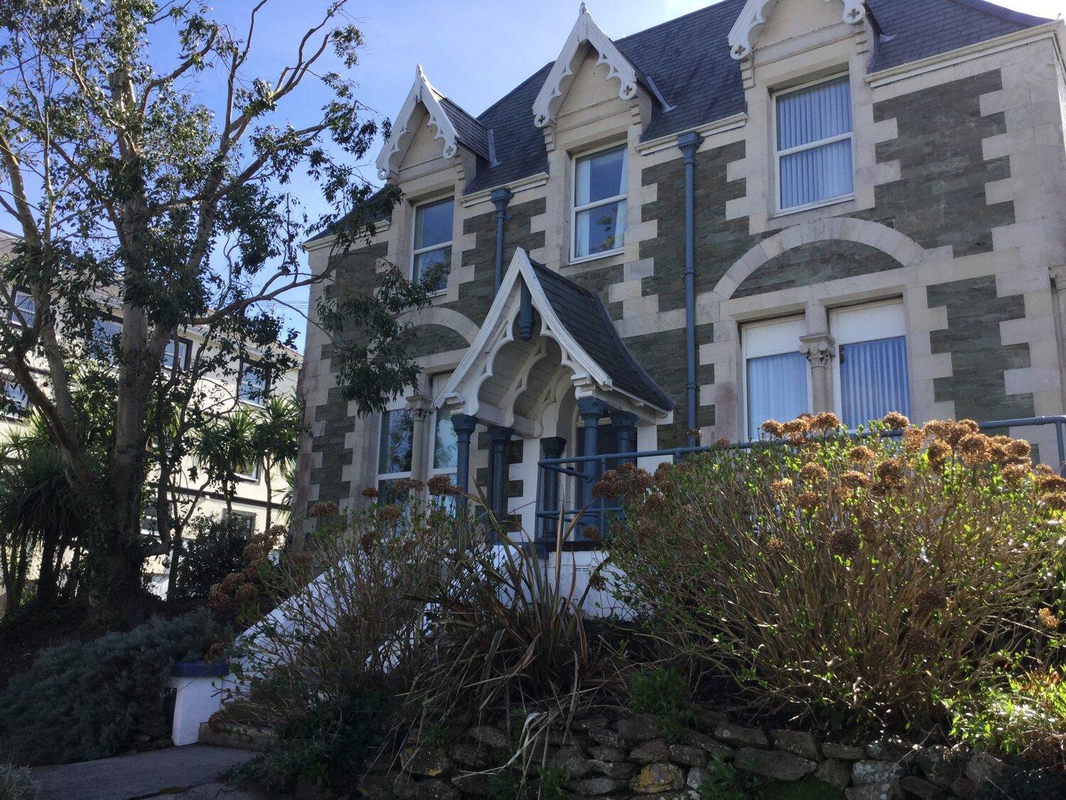 Armyn House Apartments, Your Coastal Escape In Falmouth Exterior foto